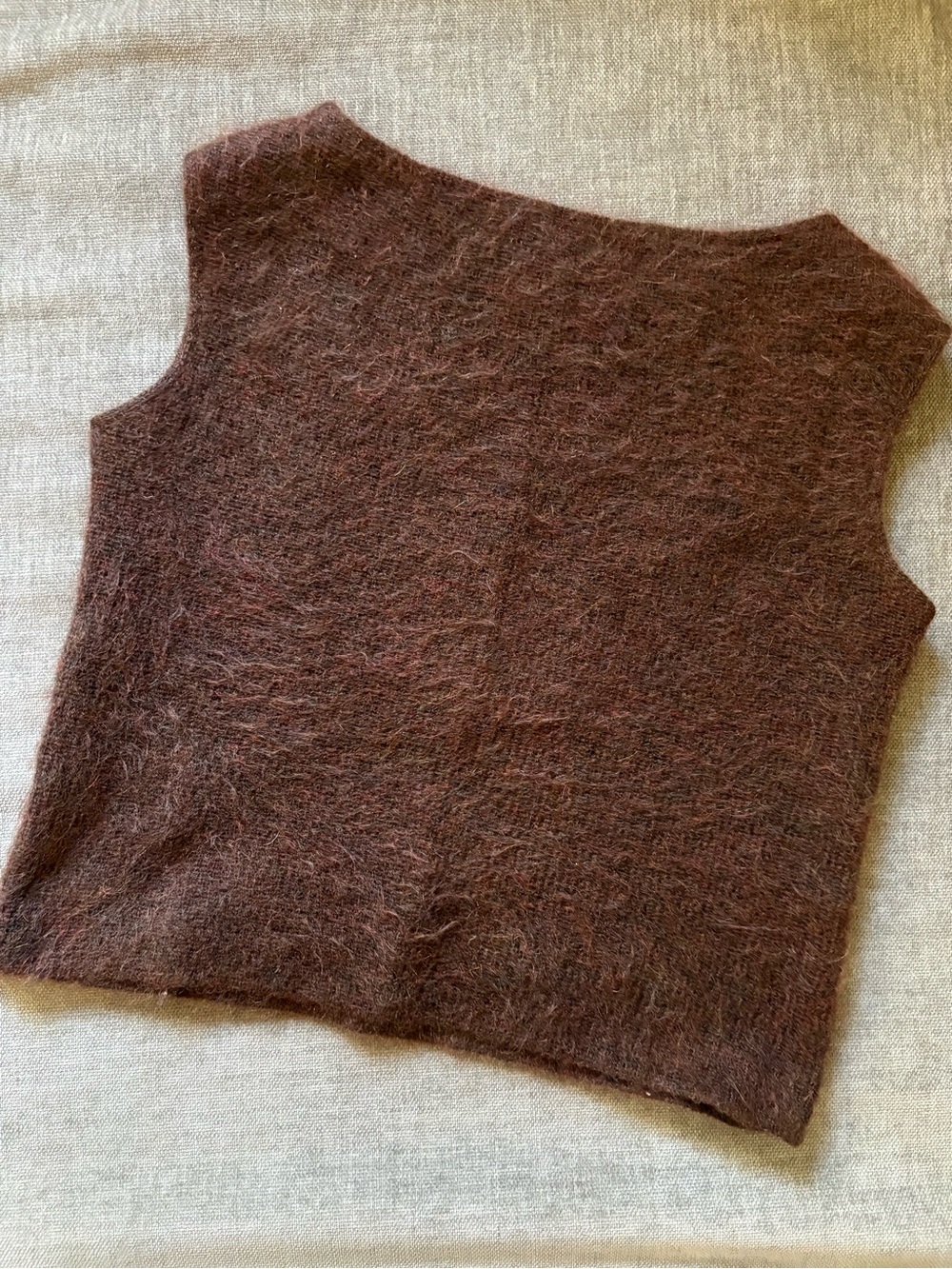 Brown Wool SOFT Sleeveless Knit Sweater Vest - Picture 2 of 7